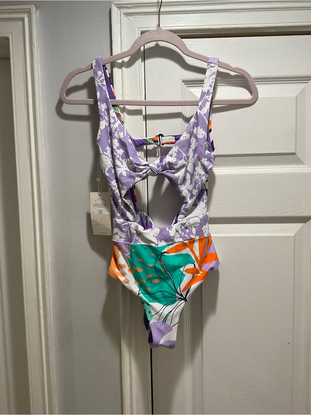 Maaji NWT Floral Cutout Twist Front One Piece Swimsuit Multicolor Resort Size M